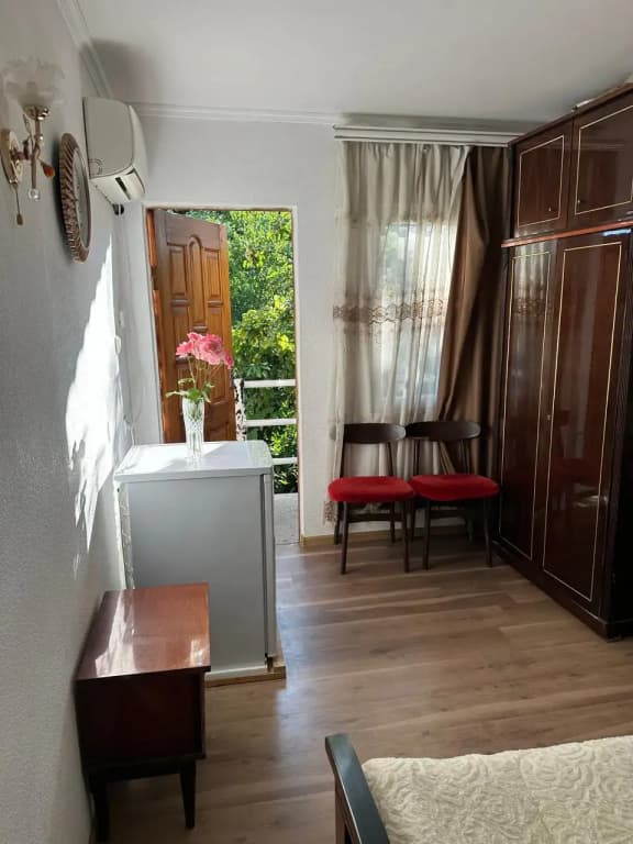 Вардания 57, Сухум — фото 5