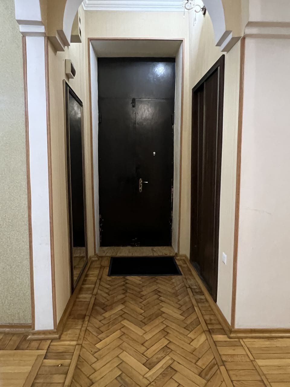 3-х комнатная квартира в центре Сухума у Хамида, Сухум — фото 7
