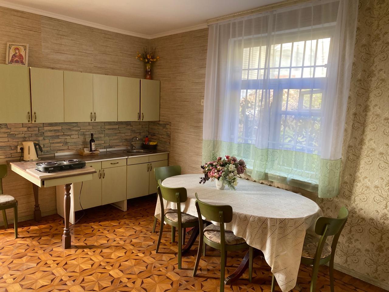 Этаж под ключ в гостевом доме "Марго", Гагра — фото 2