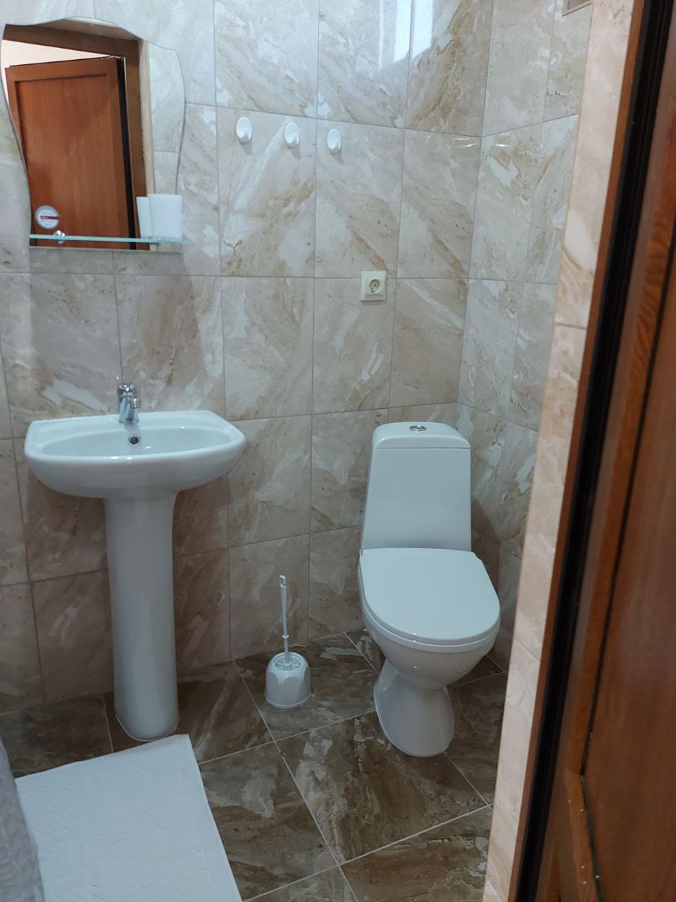 House Diamond, Гудаута — фото 16