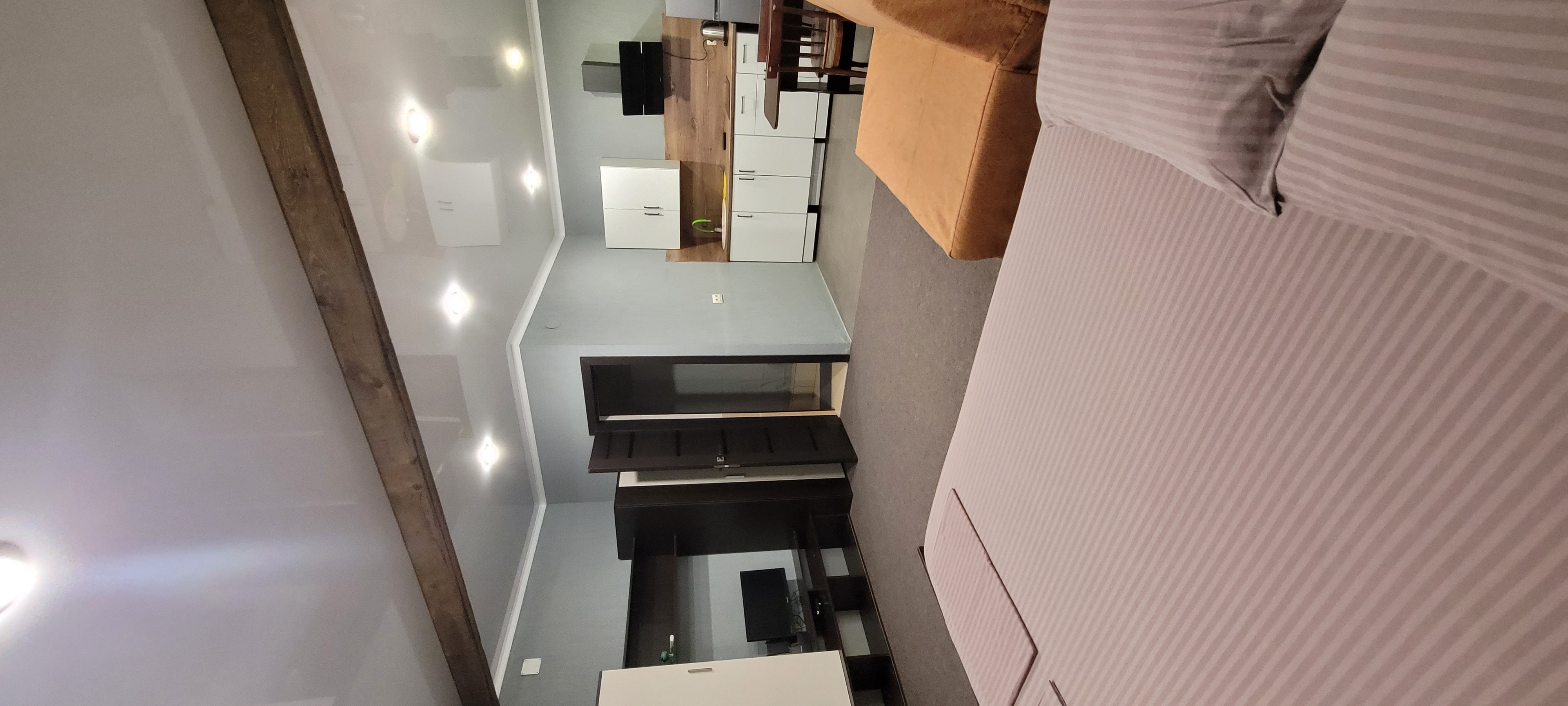 Гостевой дом "Сенди'(дом под ключ), Пицунда