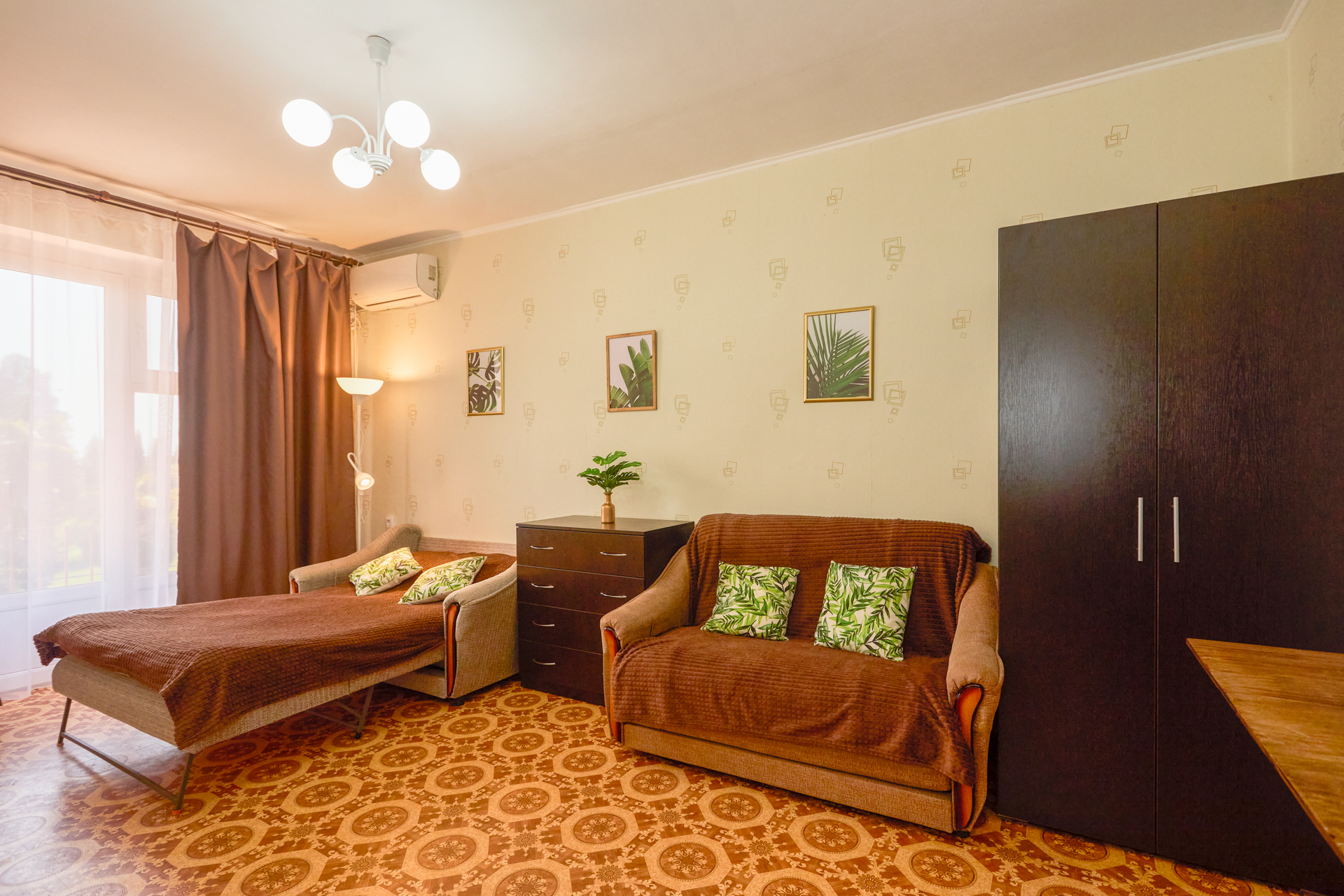 Квартира у песочного пляжа в Сухуме, Сухум — фото 6