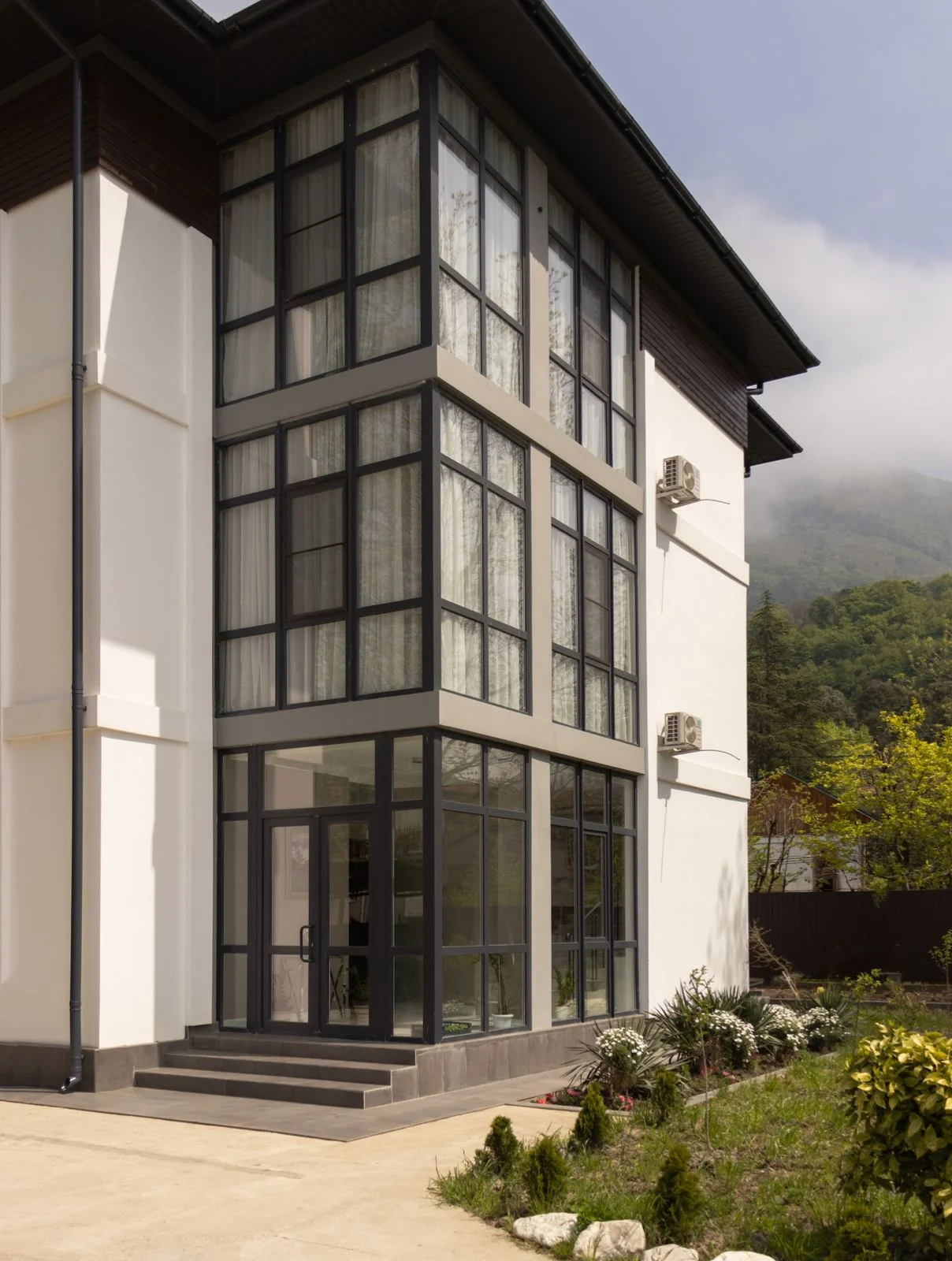 Вилла Абазгия, Гагра — фото 3