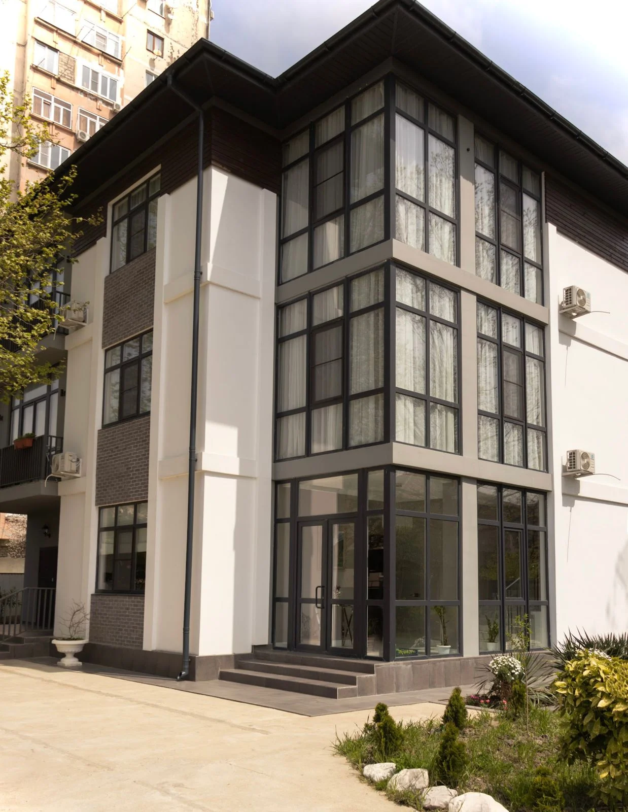 Вилла Абазгия, Гагра — фото 6