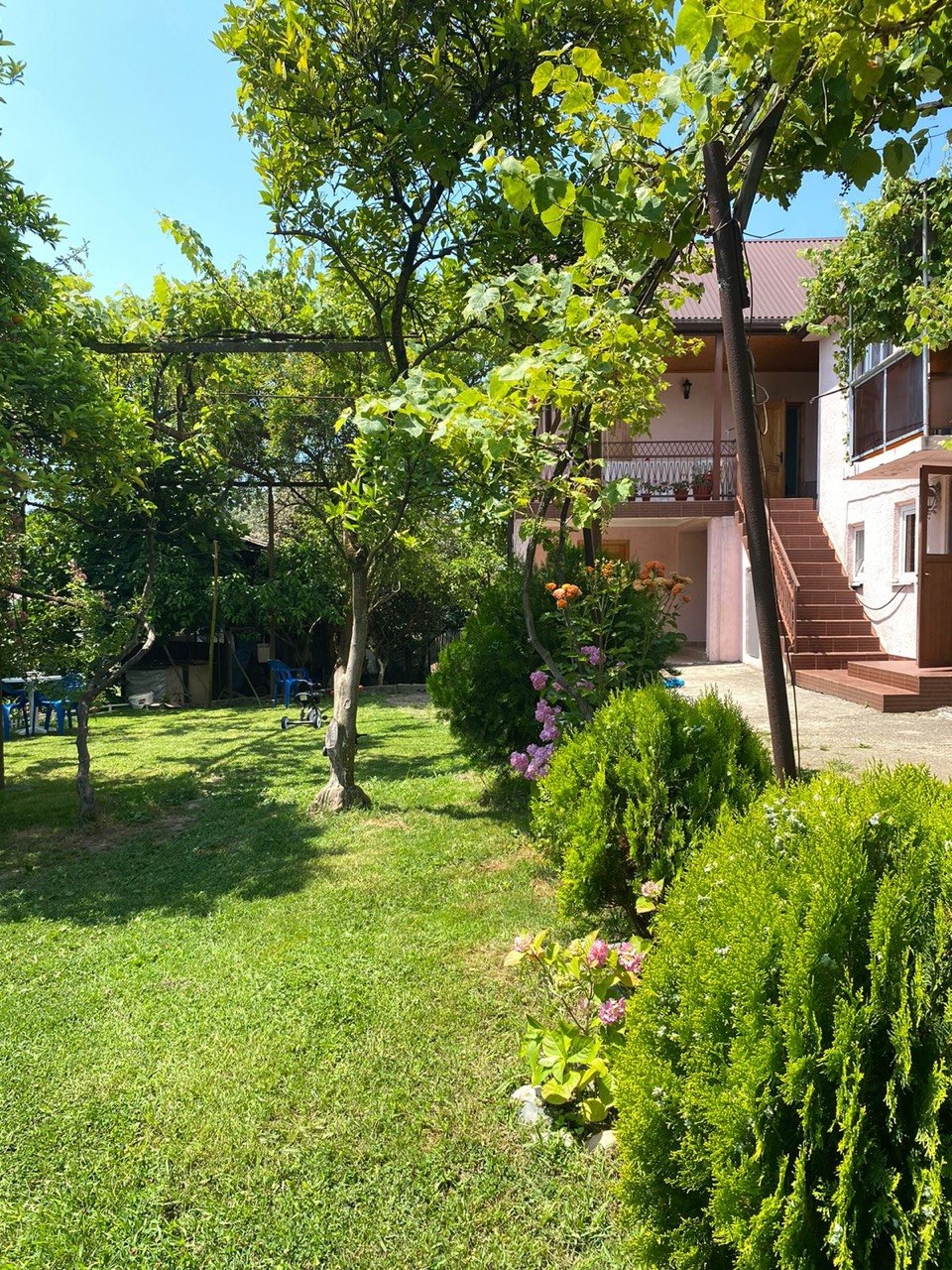 Комнаты в частном секторе у моря, Приморское