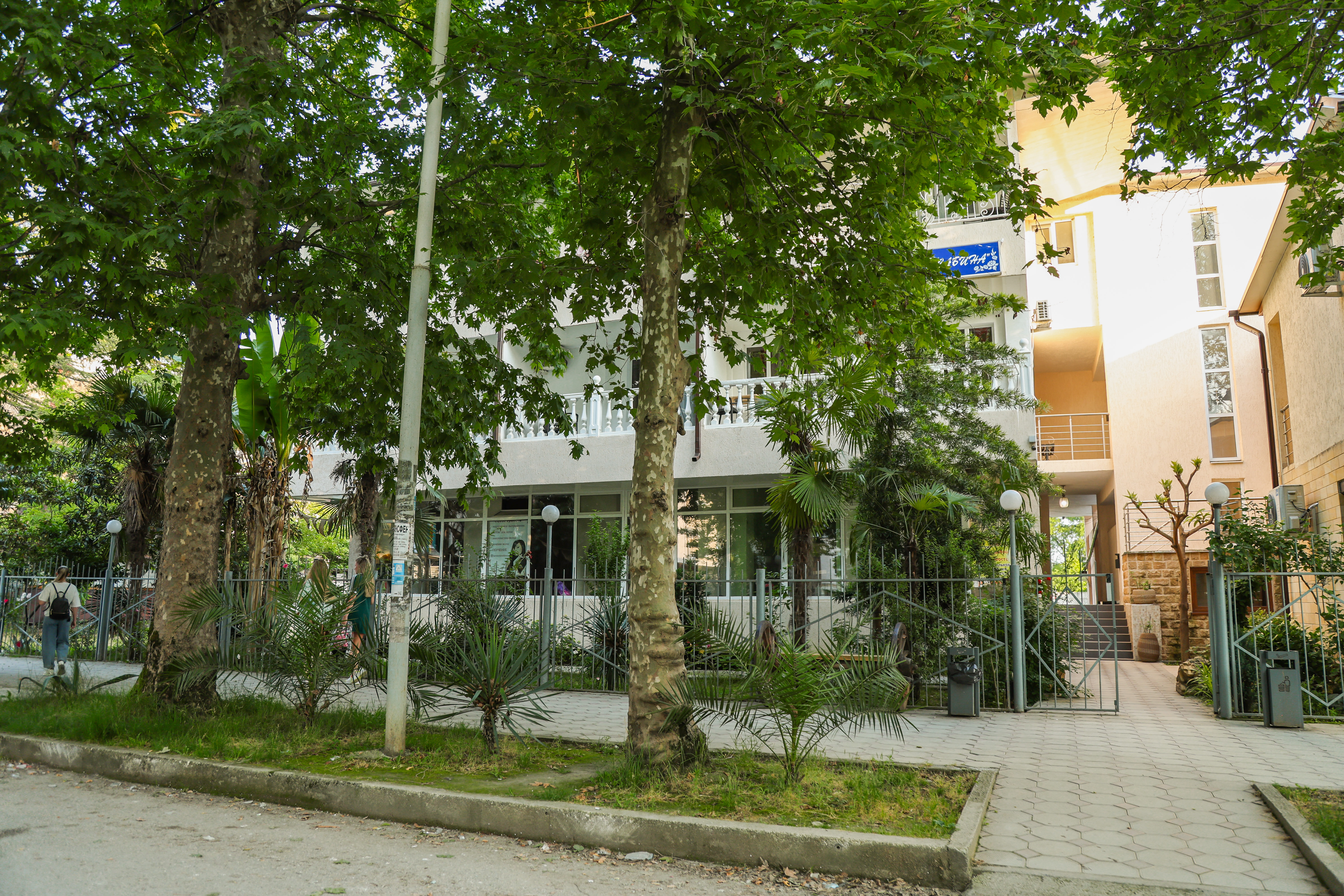 Отель Сабина, Гагра — фото 5