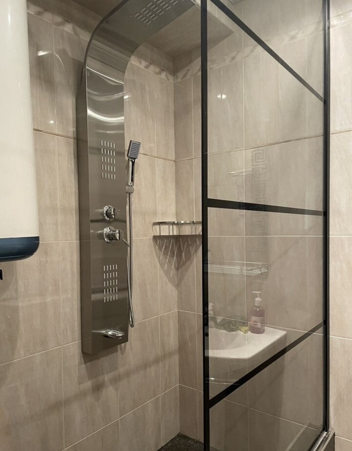 Квартира в высотке, Гагра — фото 8