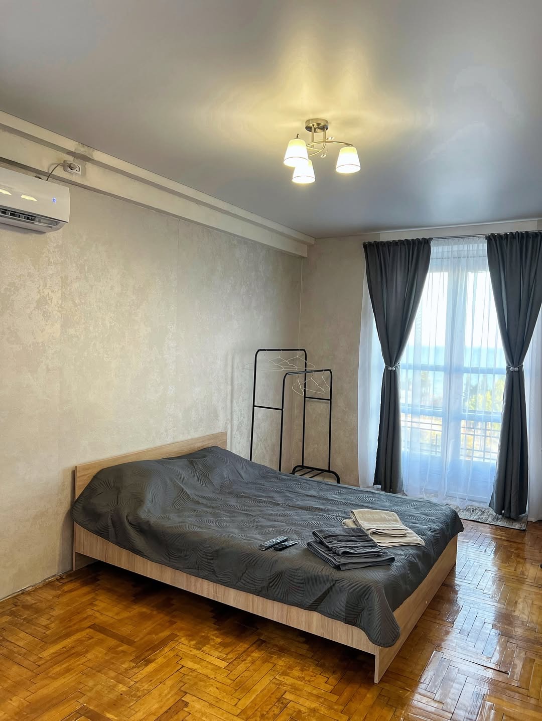 У Крис, Сухум — фото 5