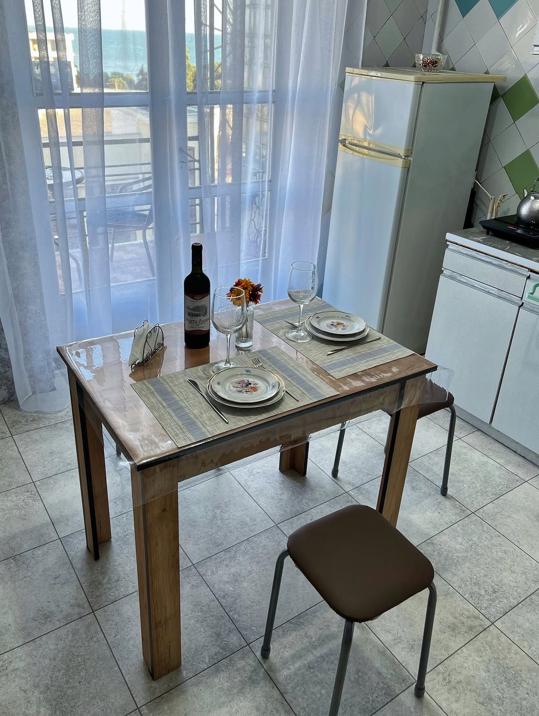 У Крис, Сухум — фото 6