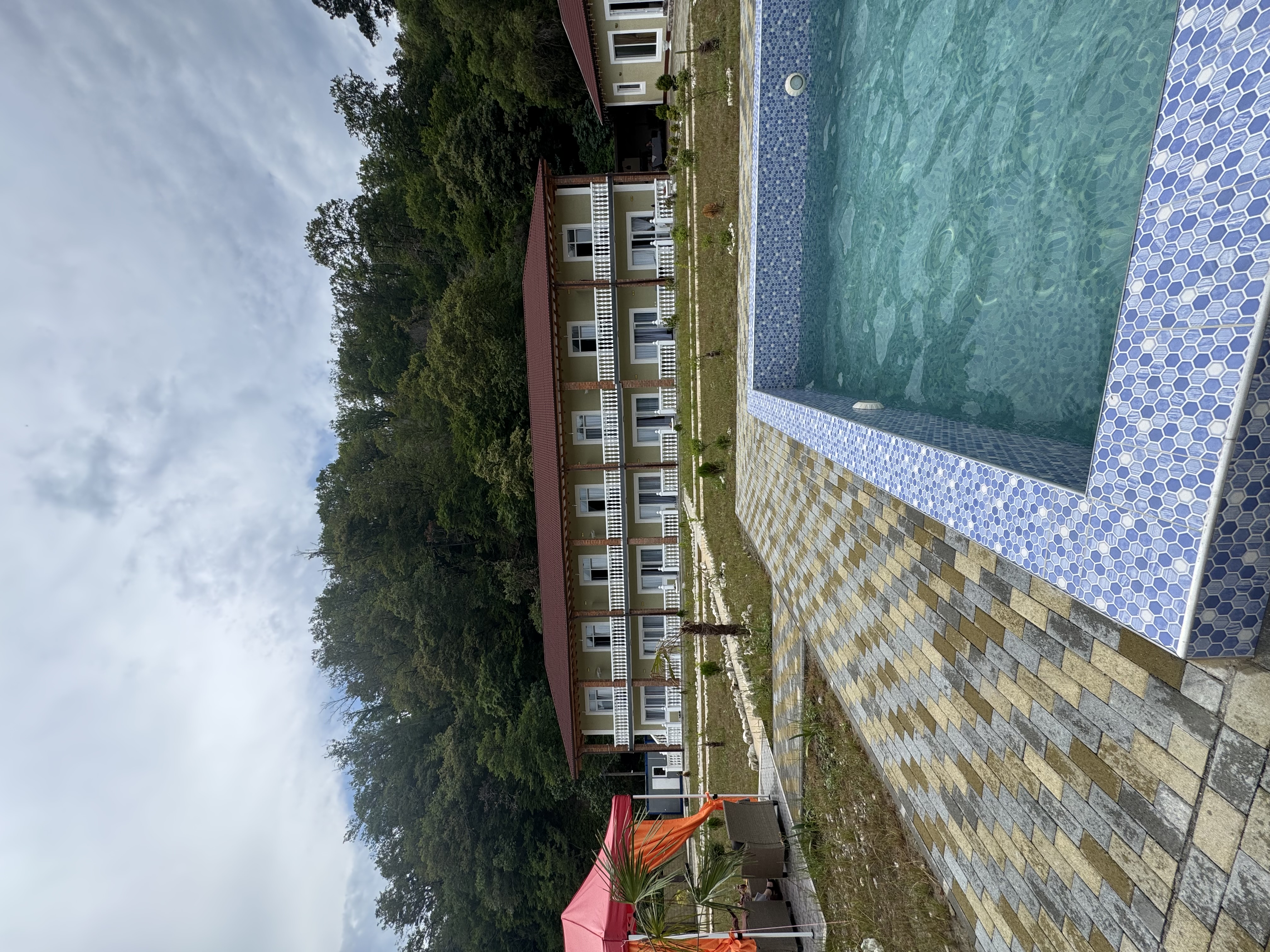 Hotel Royal, Сухум — фото 1