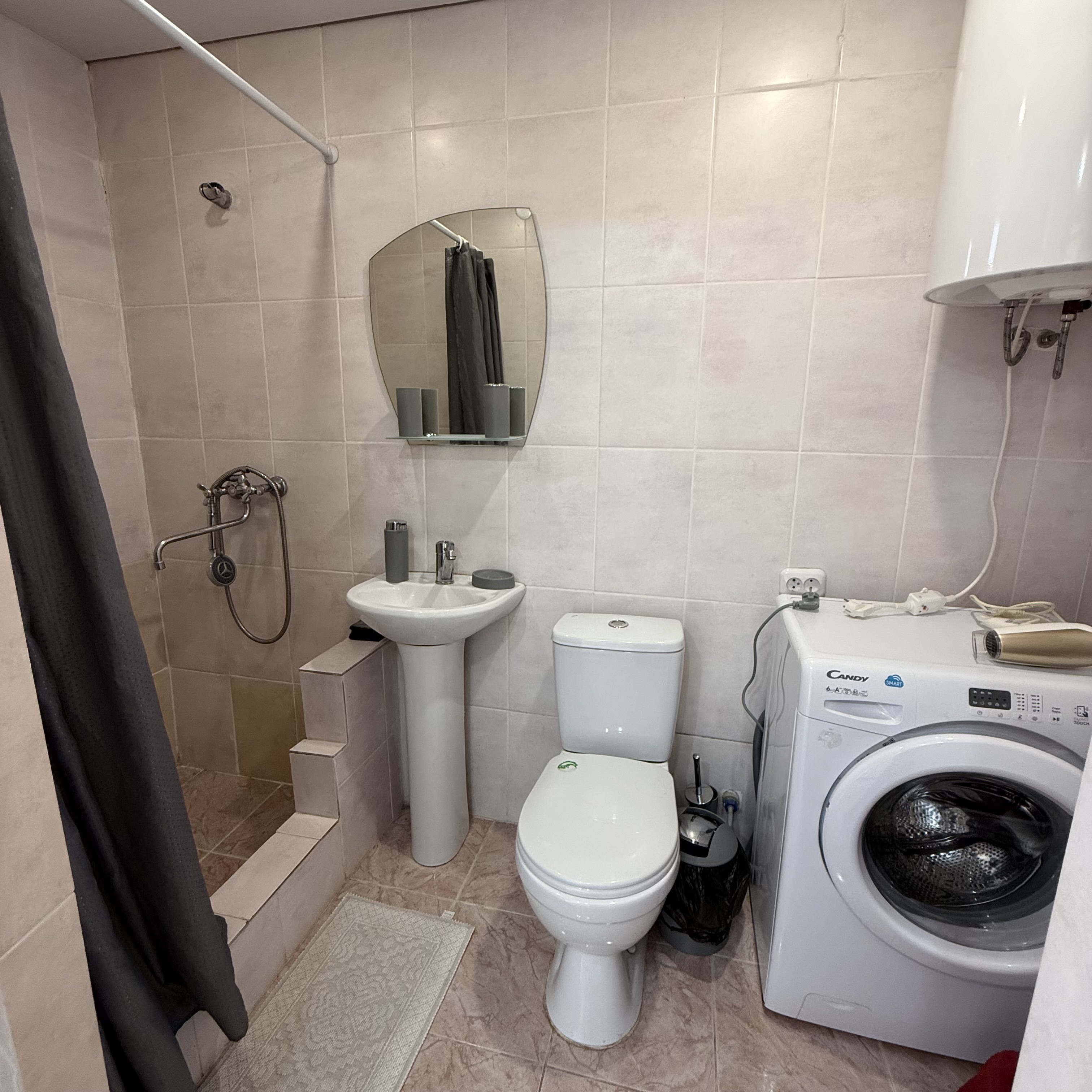 Квартира студия у Ямзе, Сухум — фото 4