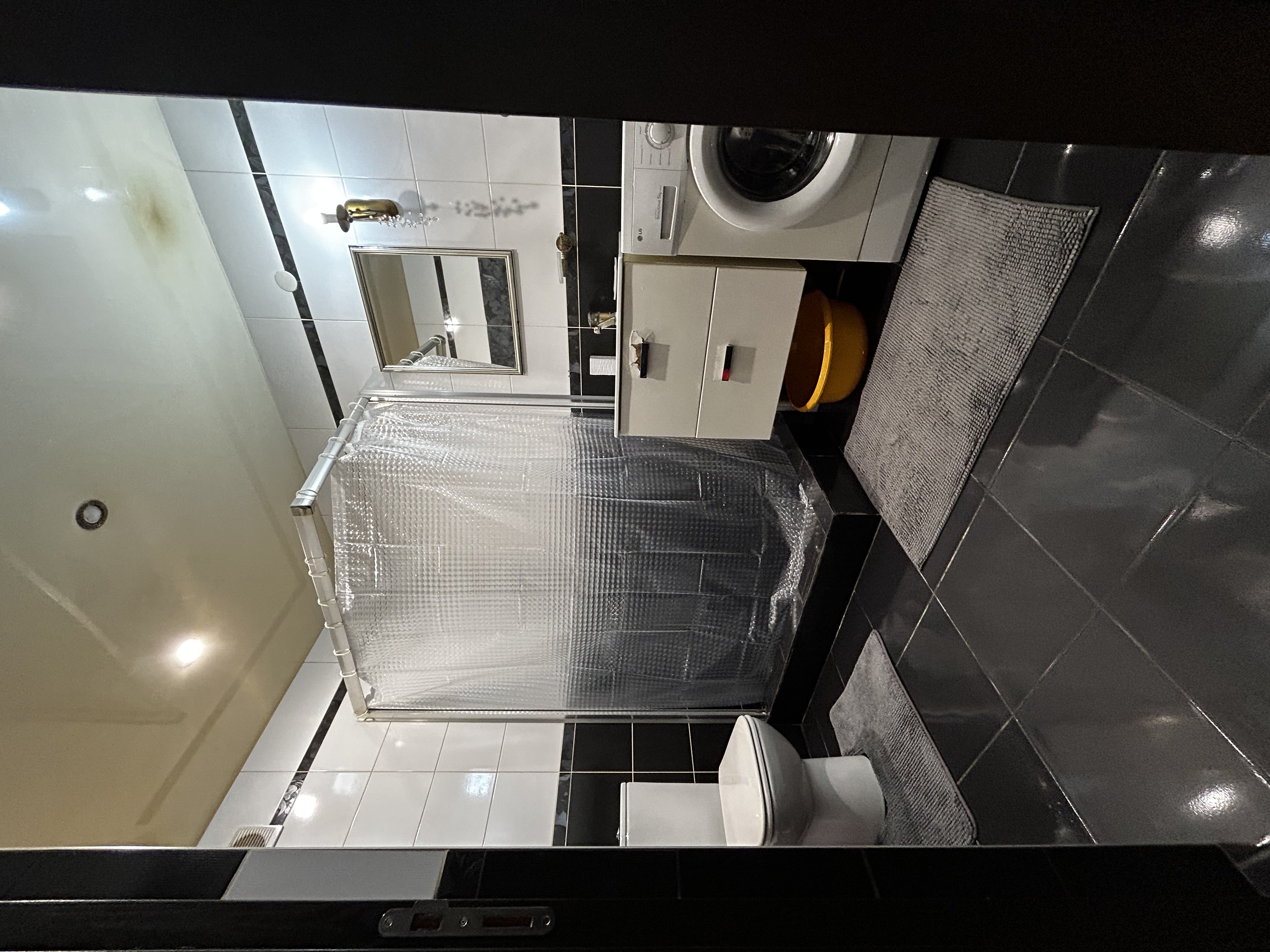 Двухкомнатная квартира, Сухум — фото 5