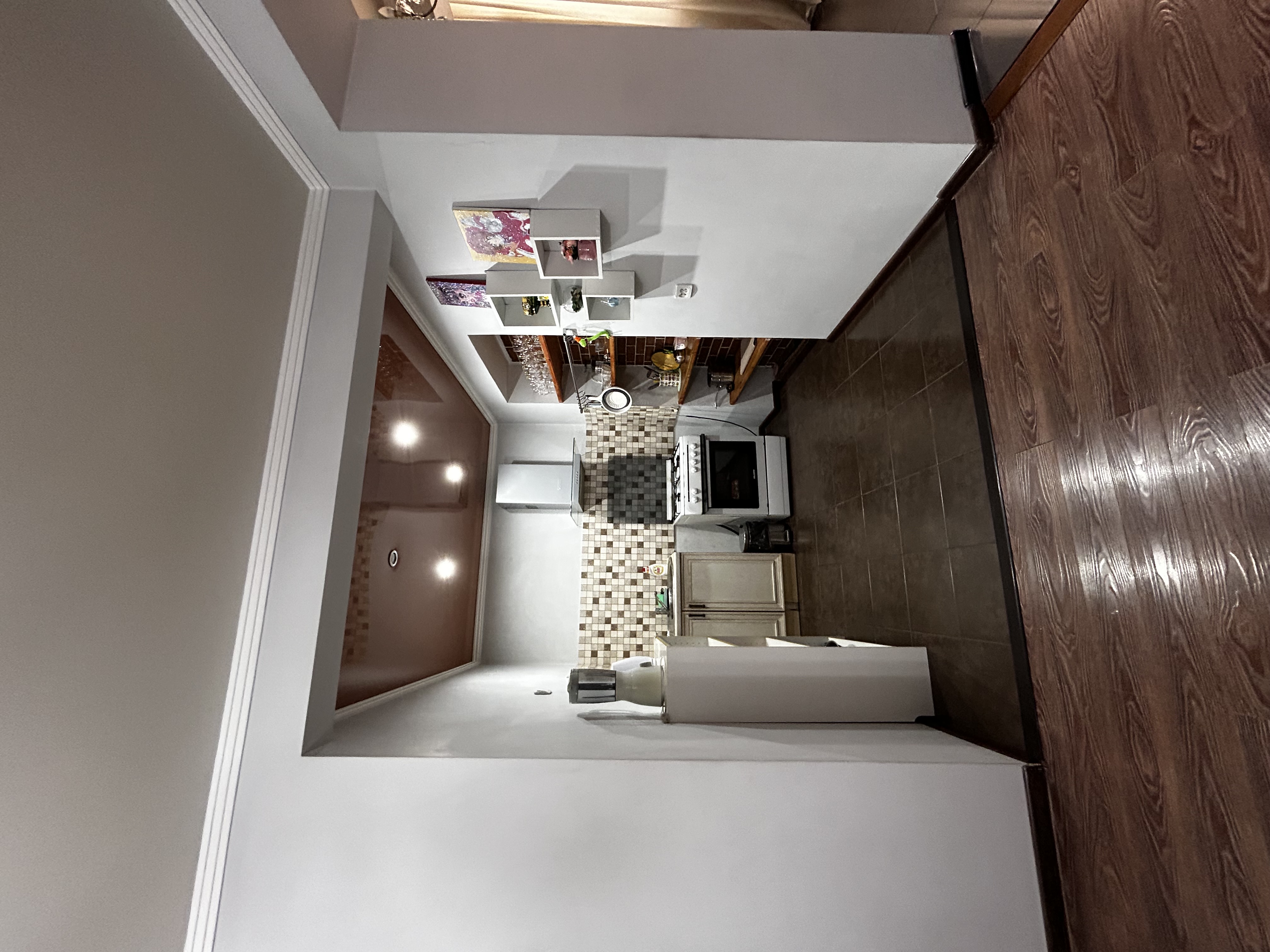 Двухкомнатная квартира, Сухум — фото 9