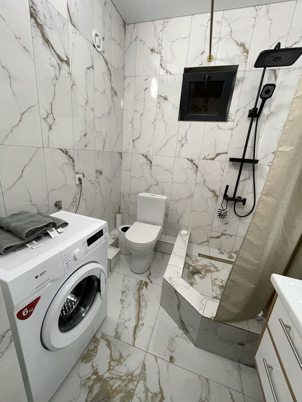 Студия в центре города Сухум по ул. Джона, Сухум — фото 4