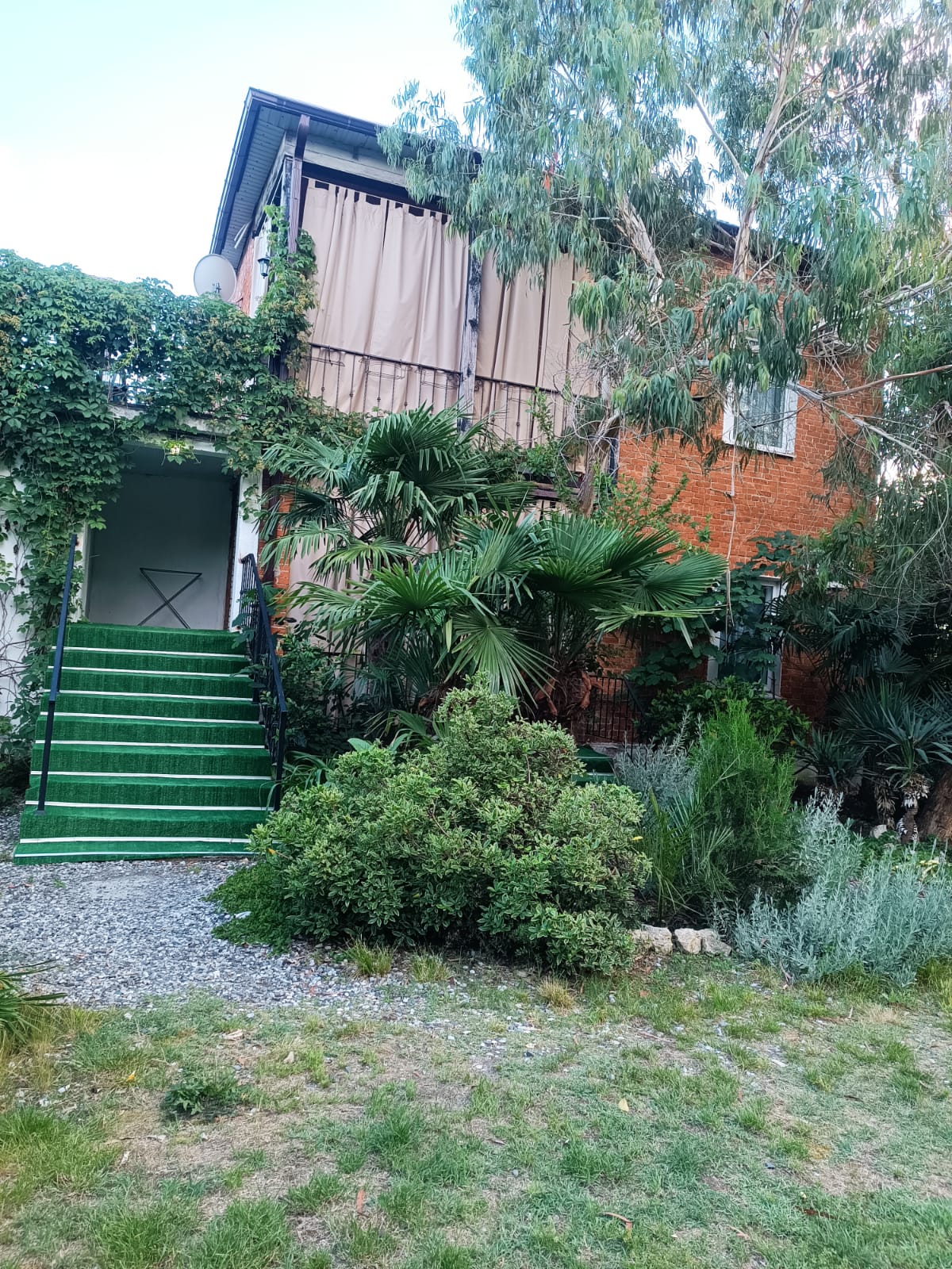 Гостевой Дом Инкит, Пицунда