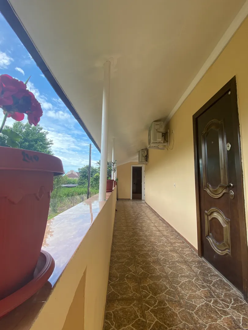 Гостевой дом "Луч" на Маяке, Сухум — фото 2