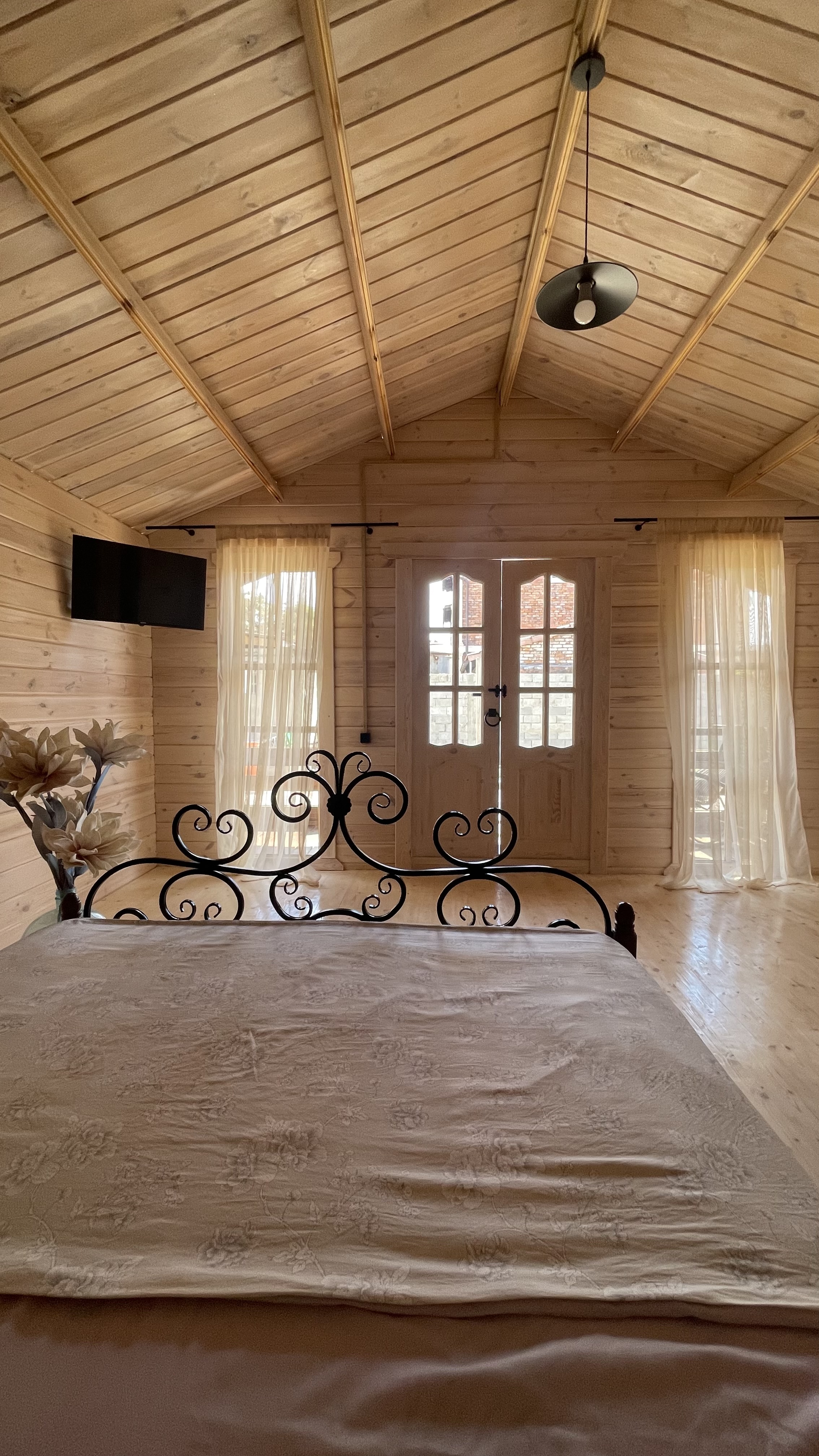 Эко-домики у Эси, Гудаута — фото 1