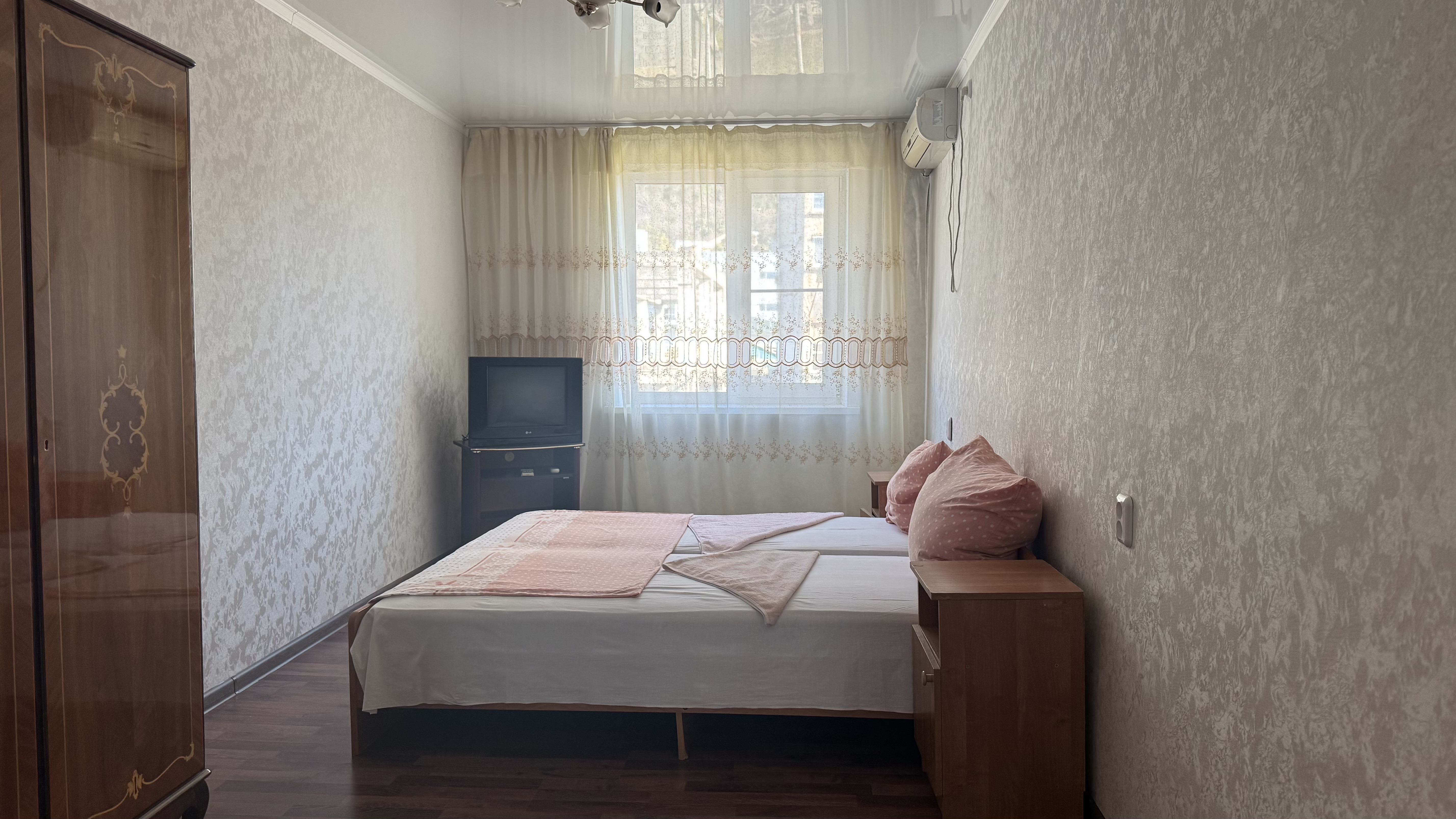 Двухкомнатная квартира, Гагра — фото 4