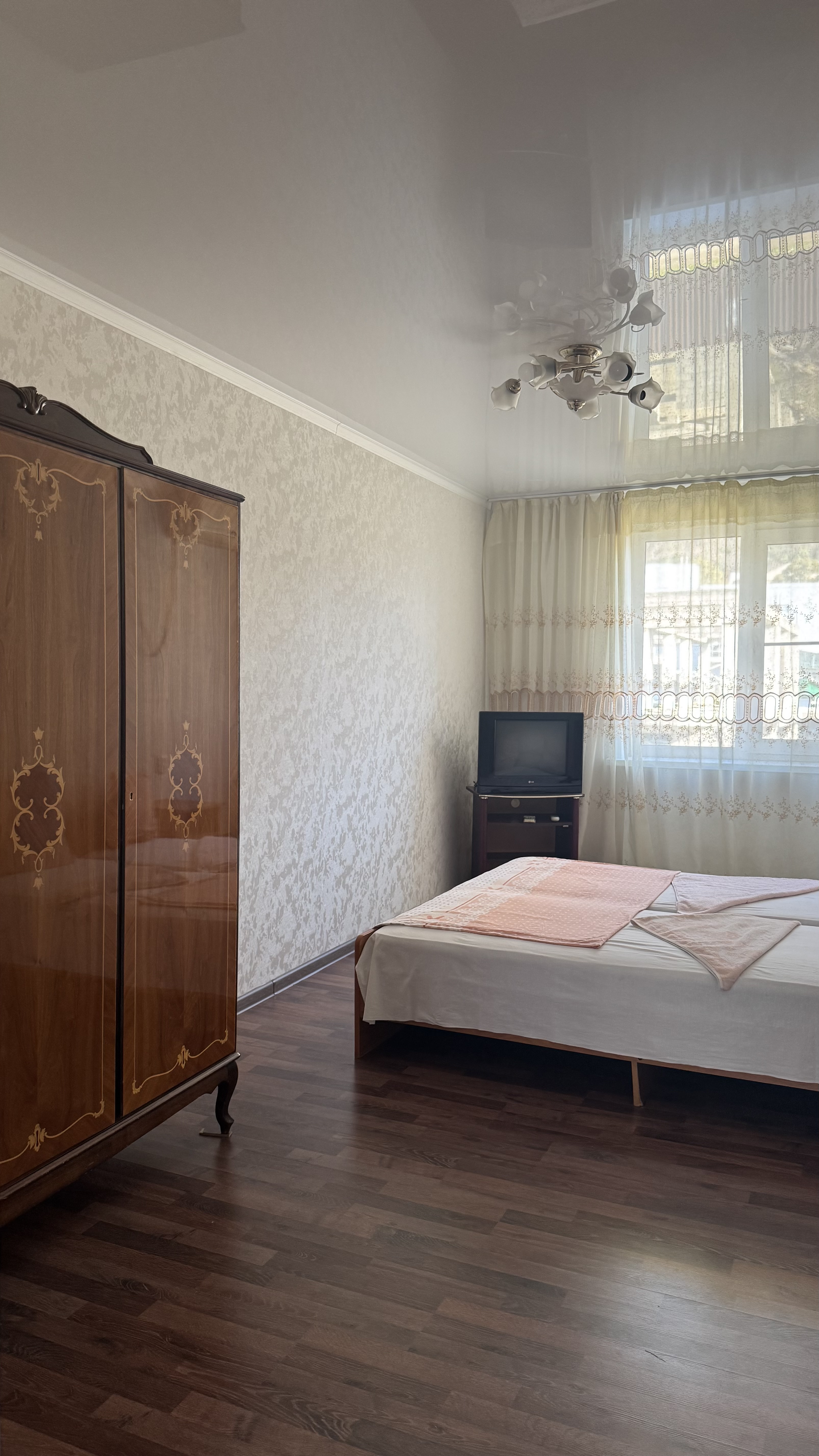 Двухкомнатная квартира, Гагра — фото 3