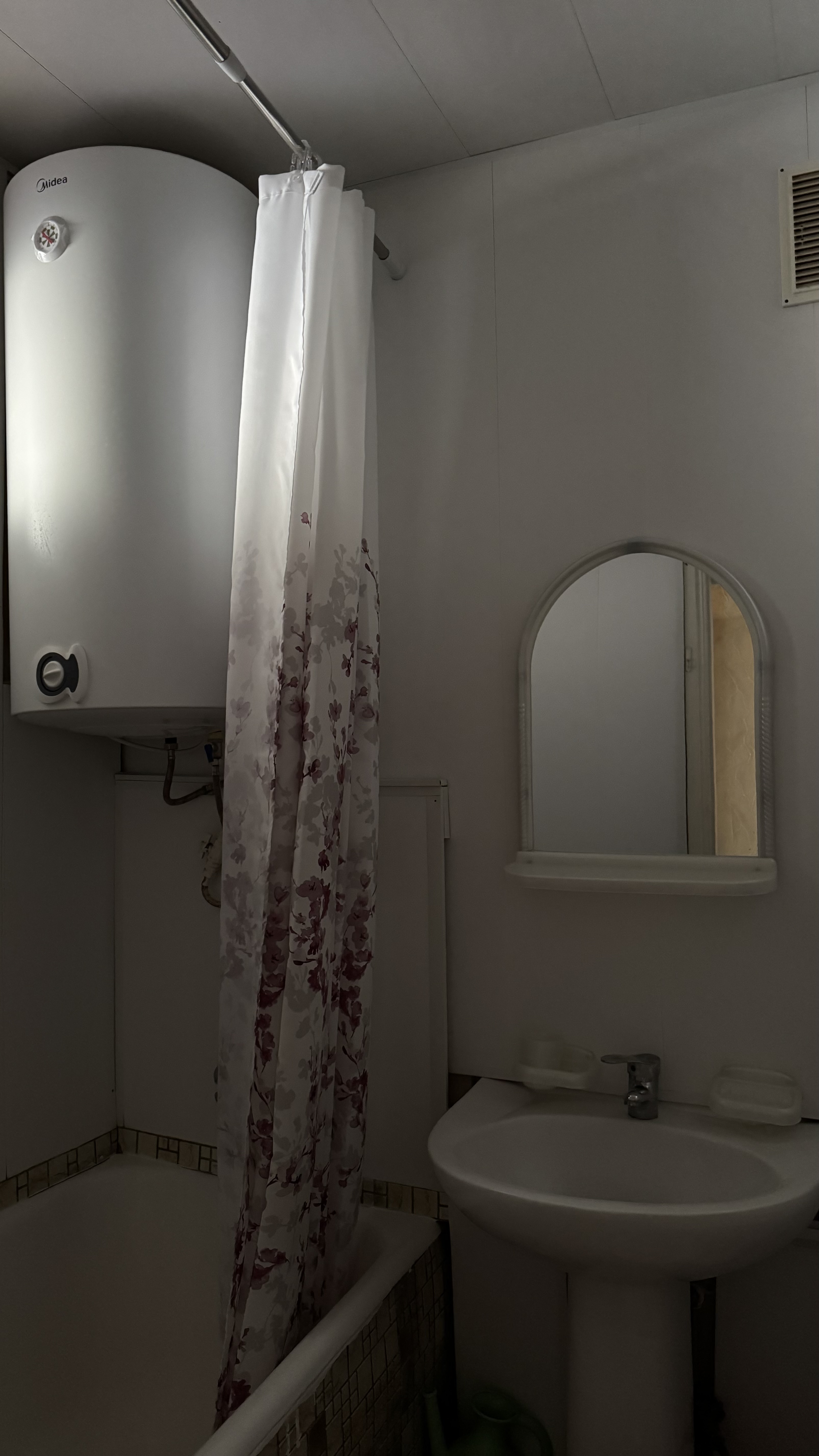 Сдается двухкомнатная квартира, Гагра — фото 5