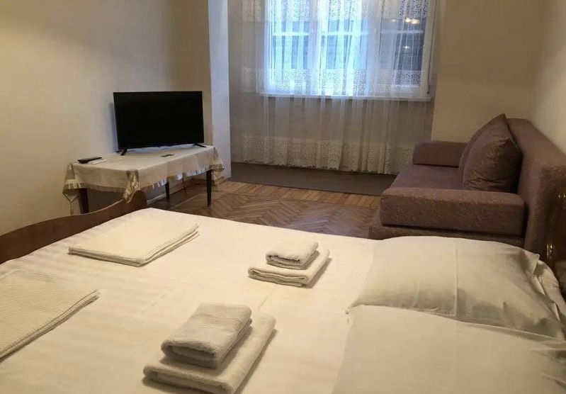 Однокомнатная квартира у тети Нази, Гагра — фото 9