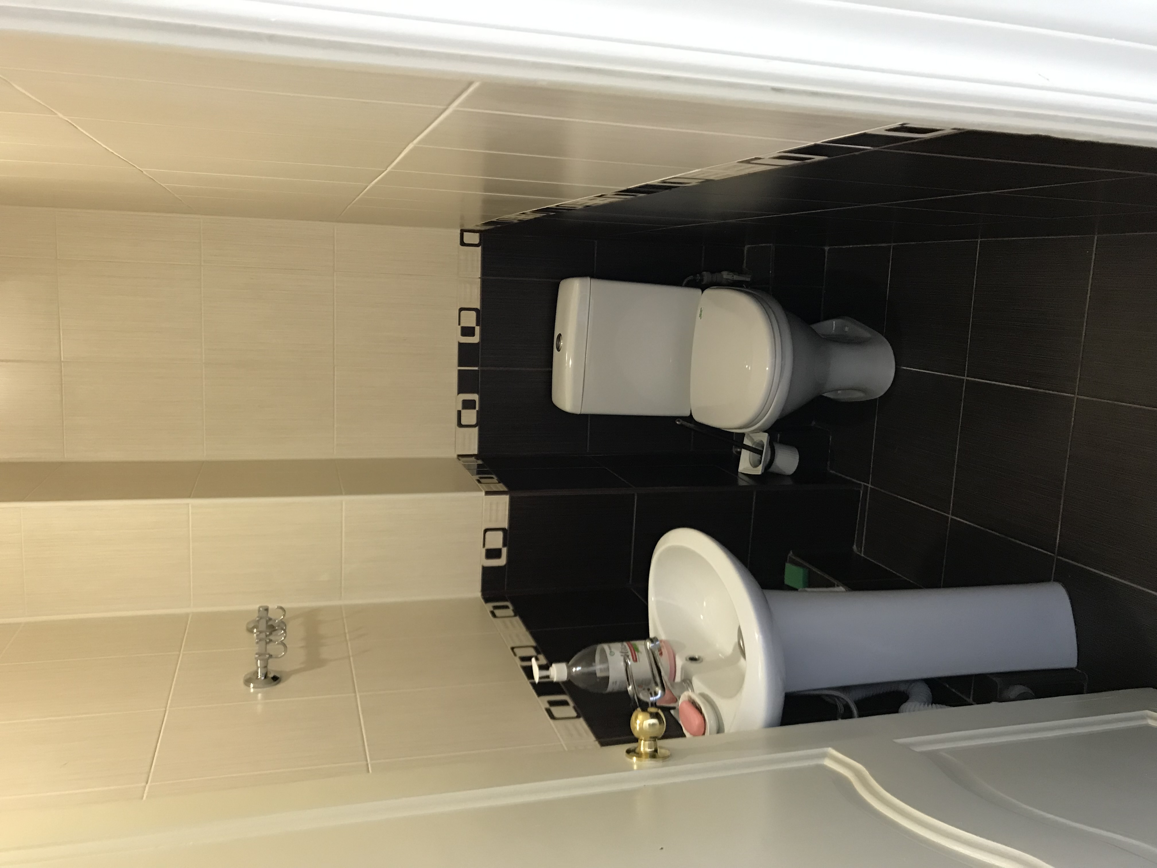 5-комнатная квартира с панорамным видом, Гагра — фото 13