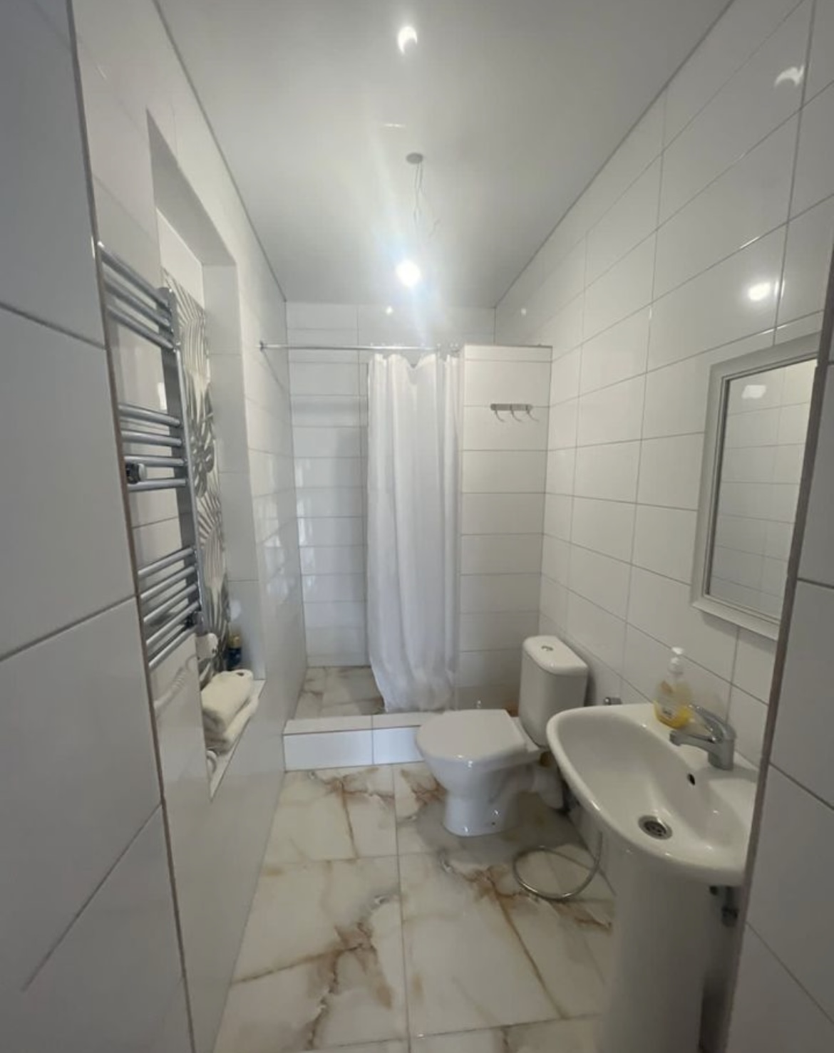 Silver House, Гагра — фото 5