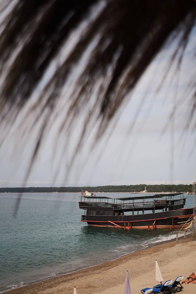 Captain Black, Пицунда — фото 7