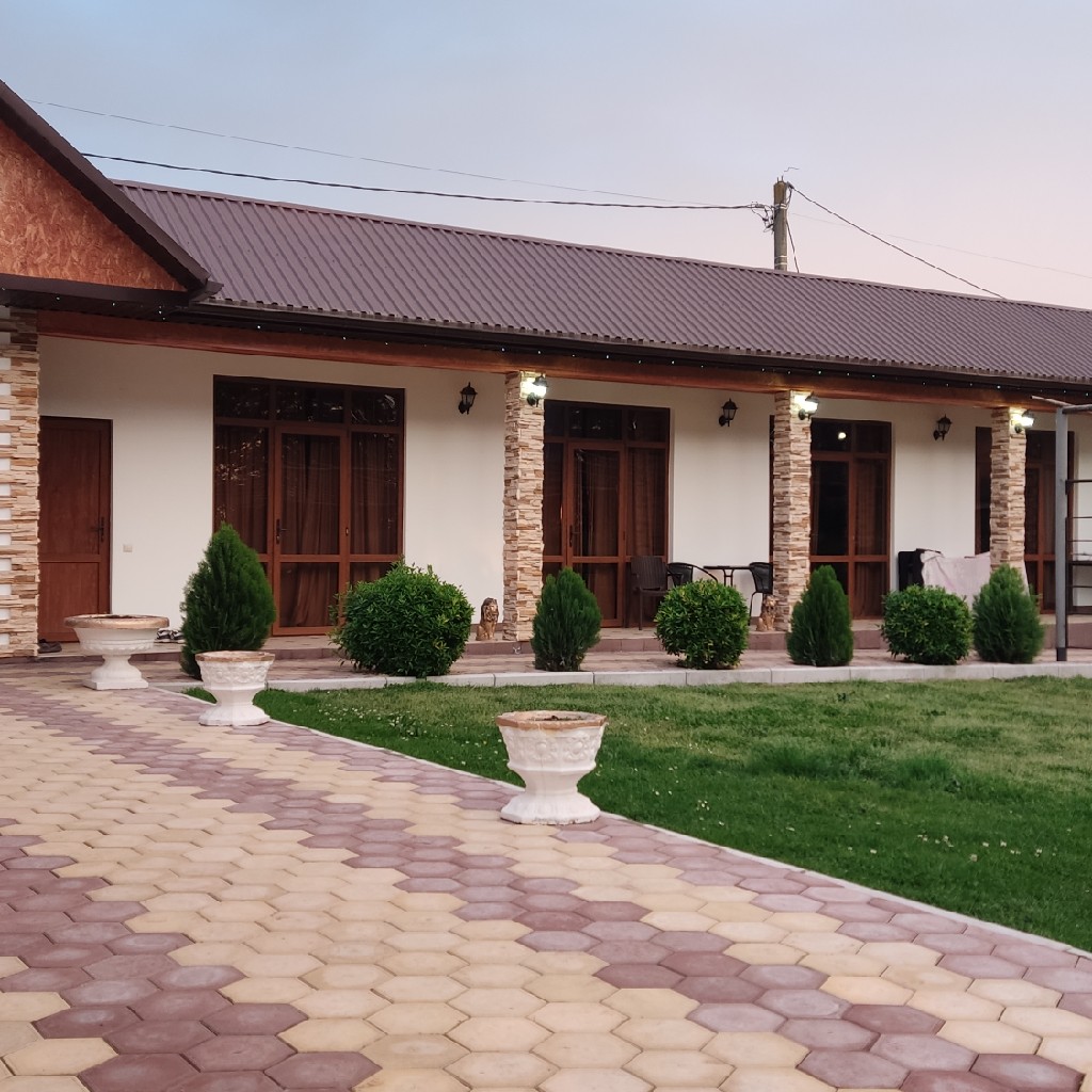 House Diamond, Гудаута — фото 1