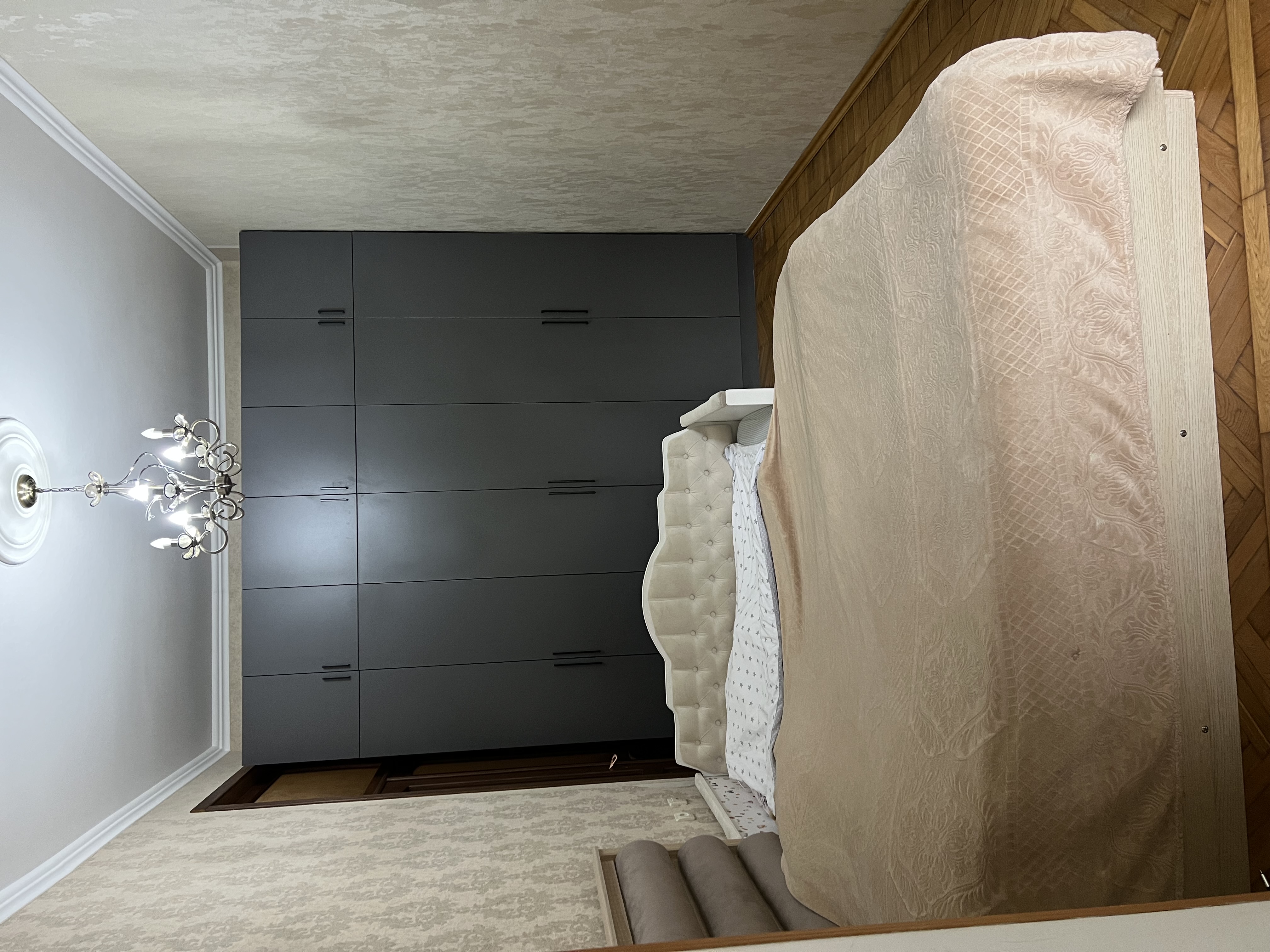 3-х комнатная квартира в центре Сухума у Хамида, Сухум — фото 1