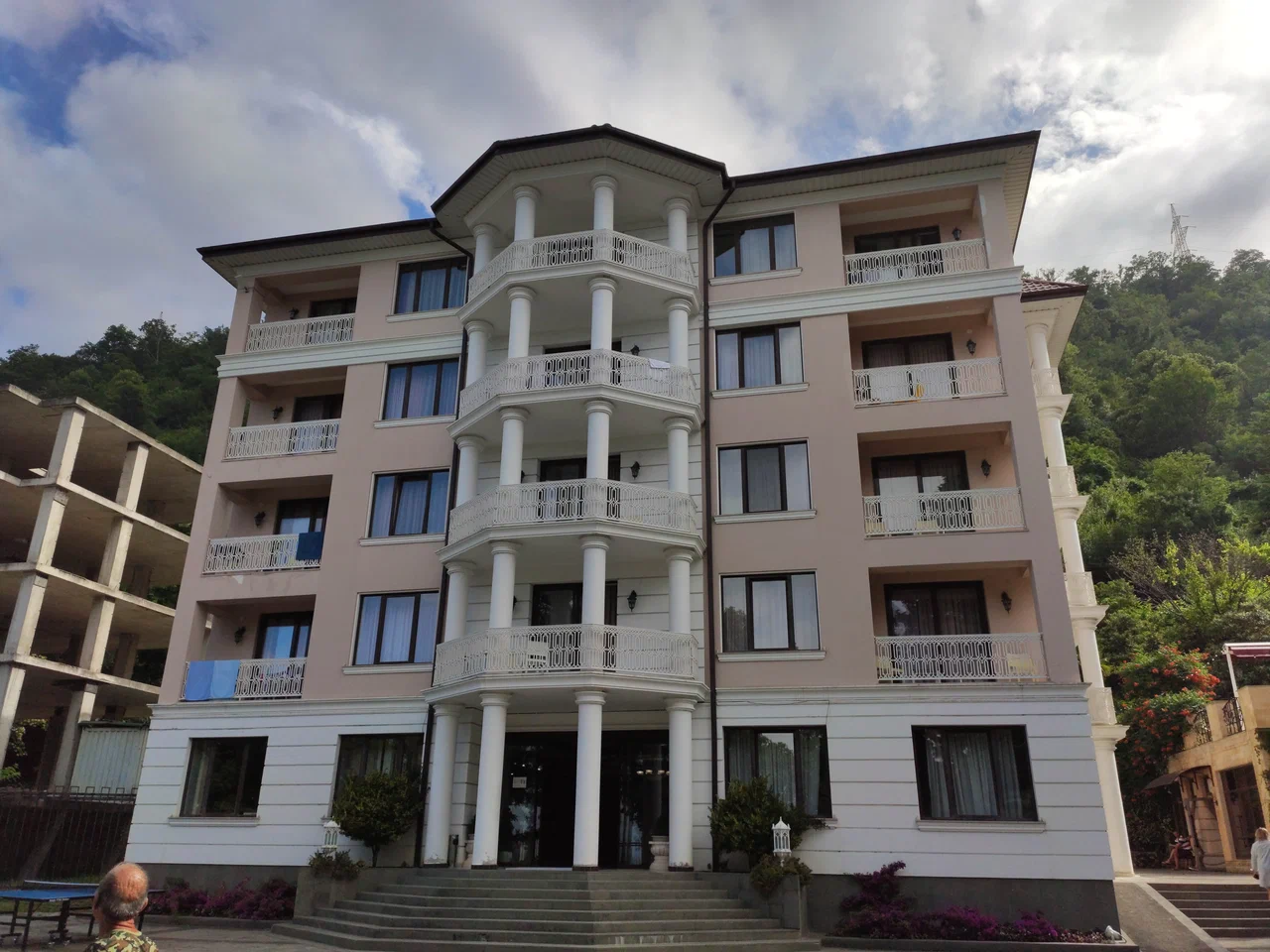 Raida, Гагра — фото 1