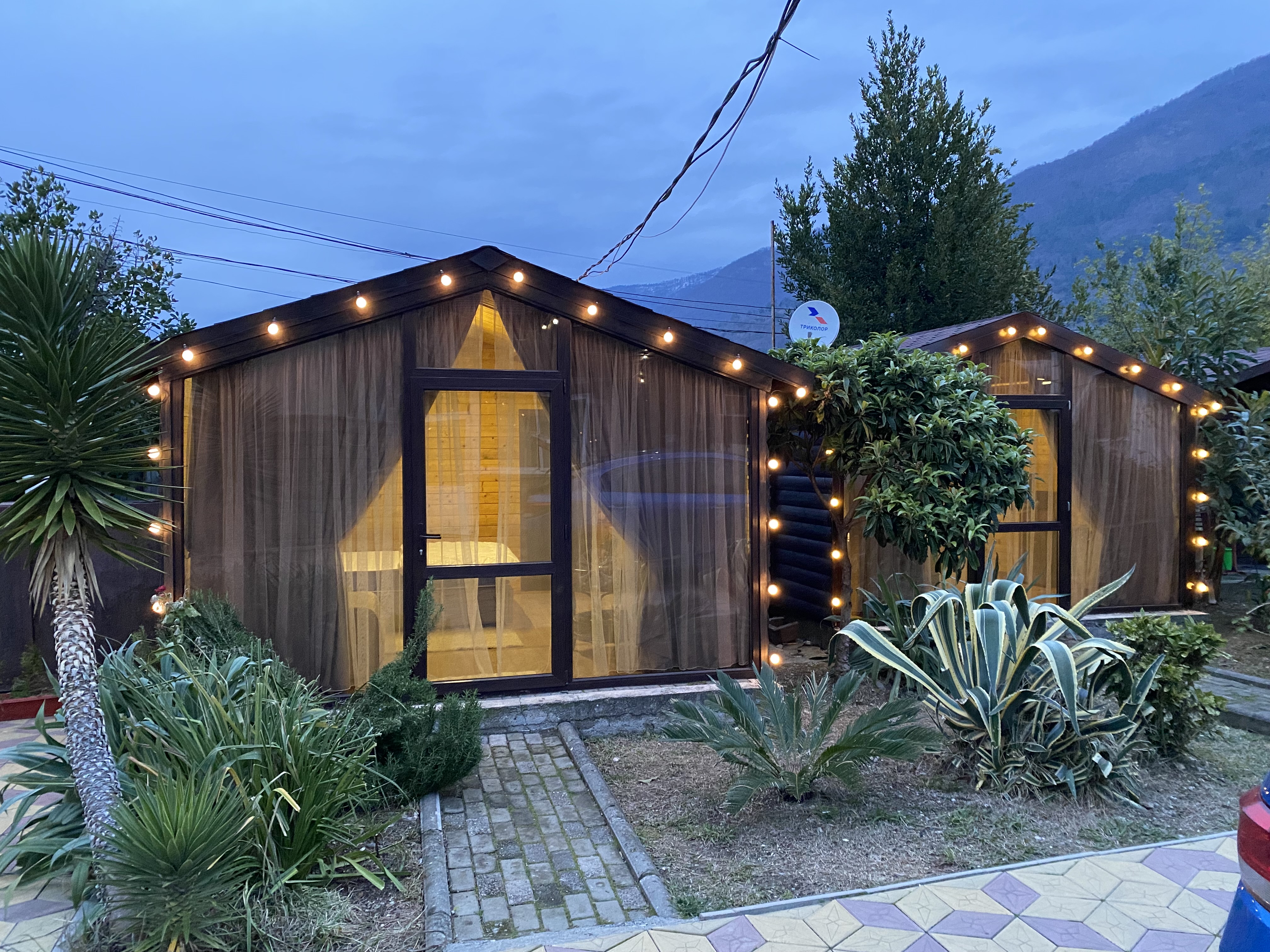 Коттеджи в Гагре, Гагра — главное фото