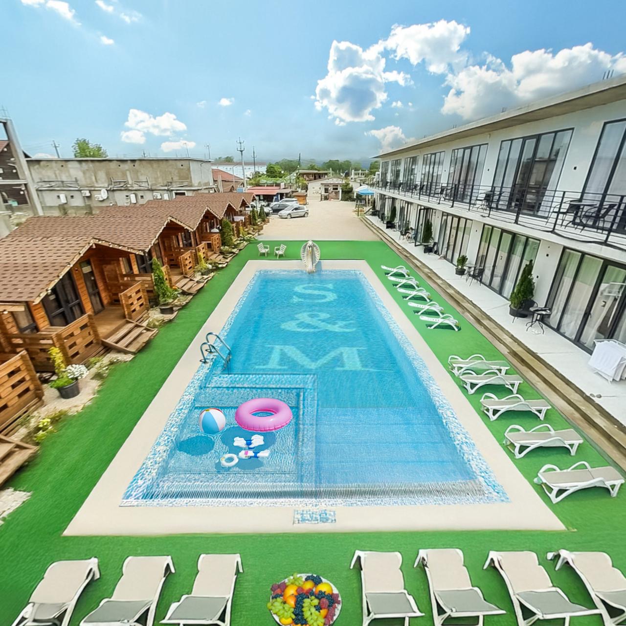 SANDRO & MILANII, Алахадзы — главное фото