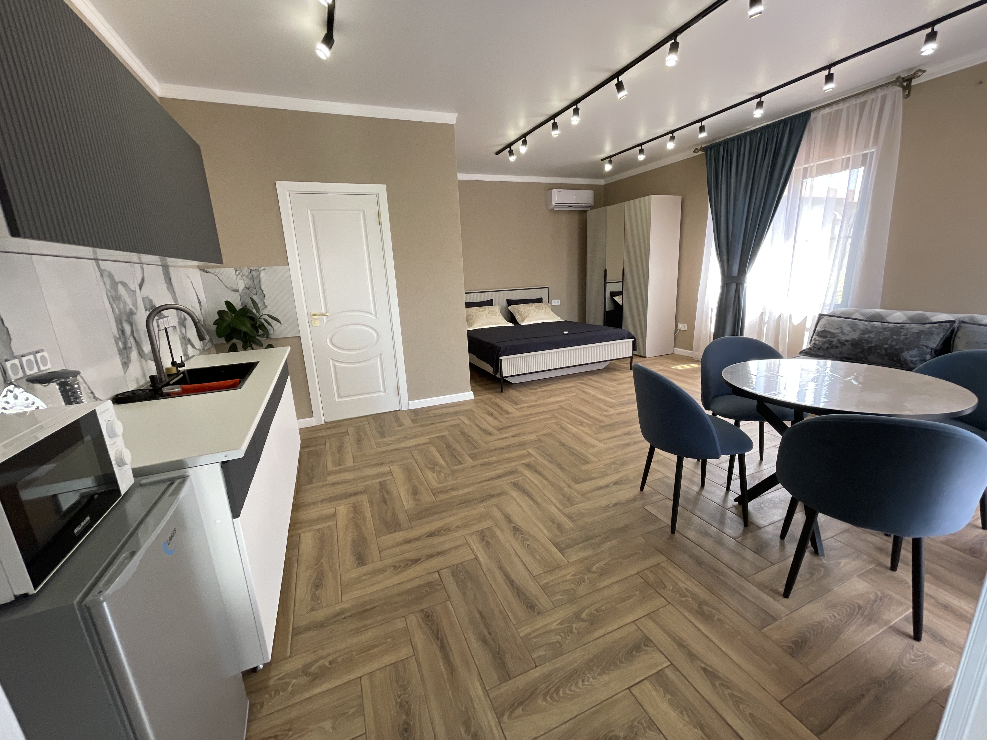 Студия в центре города Сухум, Сухум — фото 2