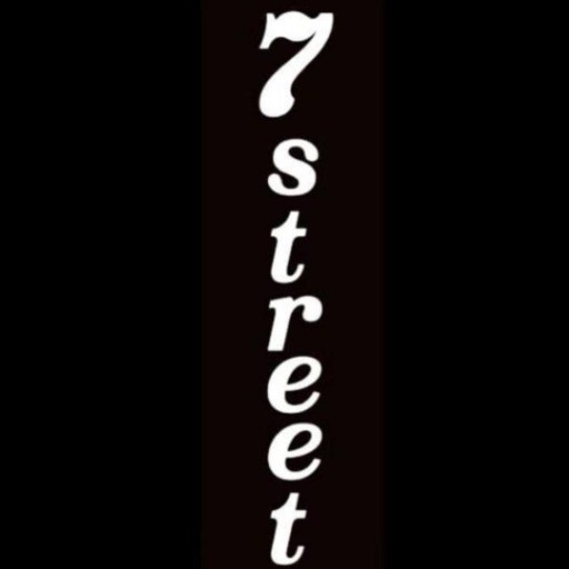 Майя Джамбуловна — владелец SEVEN STREET
